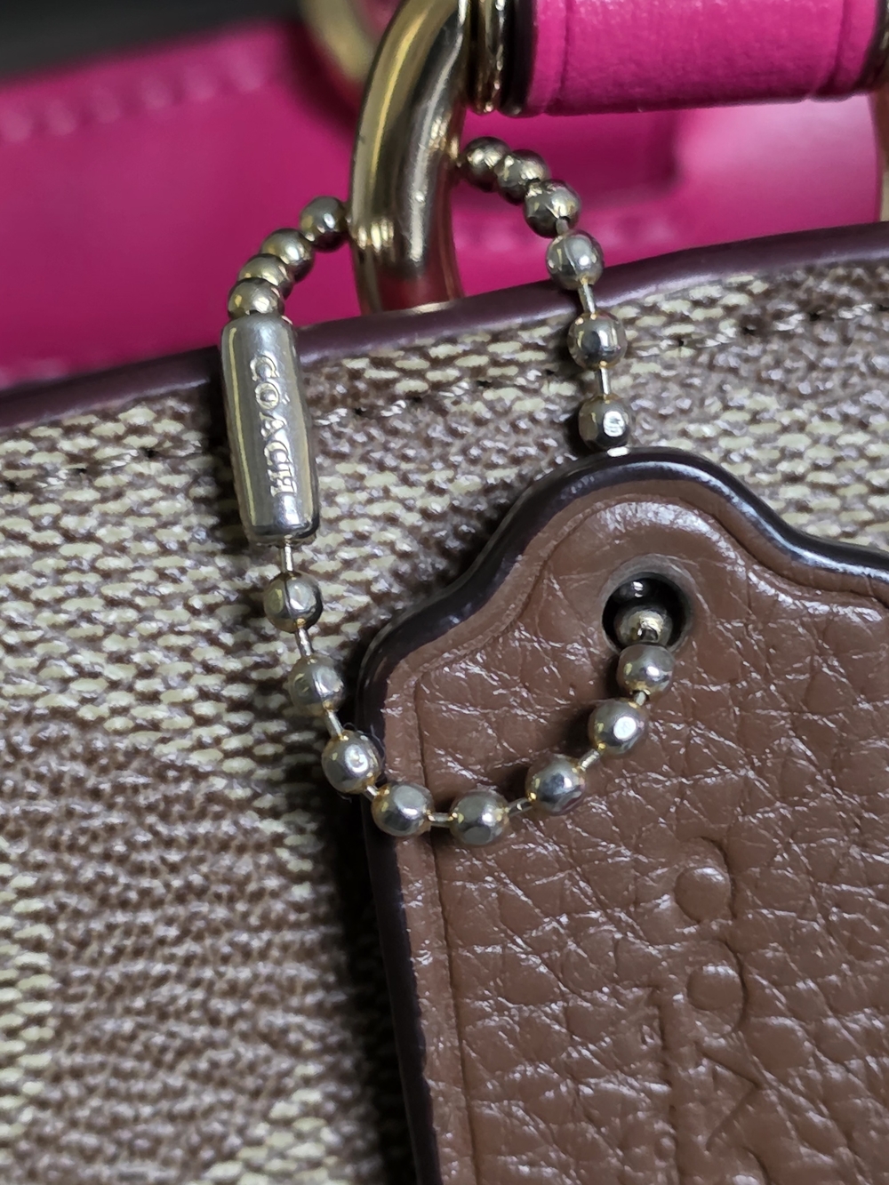 Coach Small Brown Pebbled Leather Hangtag - Picture 4 of 7